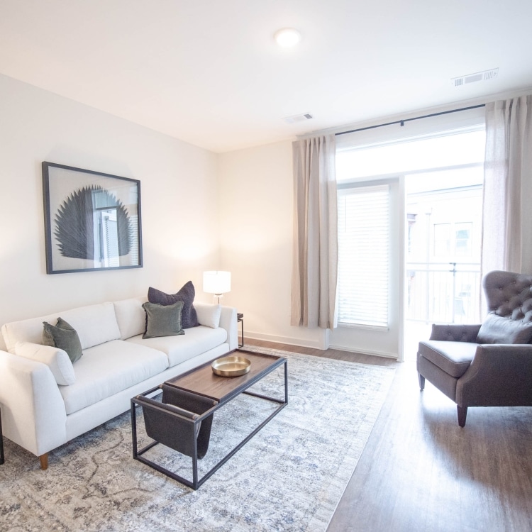 rebeccawardphoto encore model 117 scaled