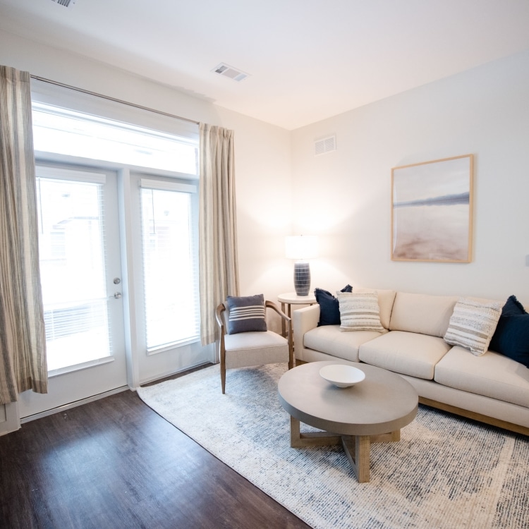 rebeccawardphoto encore model 129 scaled