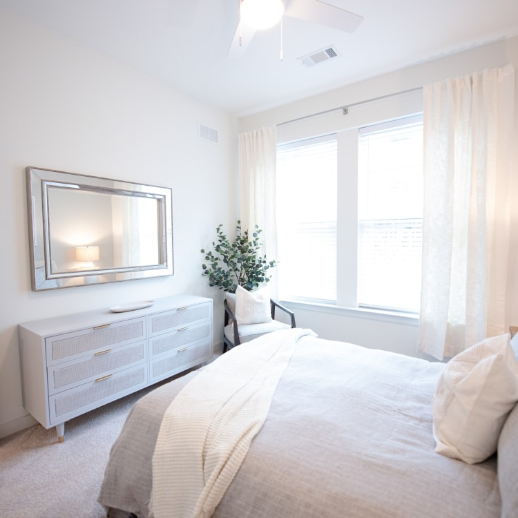 rebeccawardphoto encore model 73 scaled