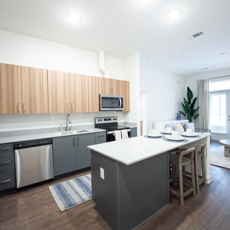 rebeccawardphoto encore model scaled