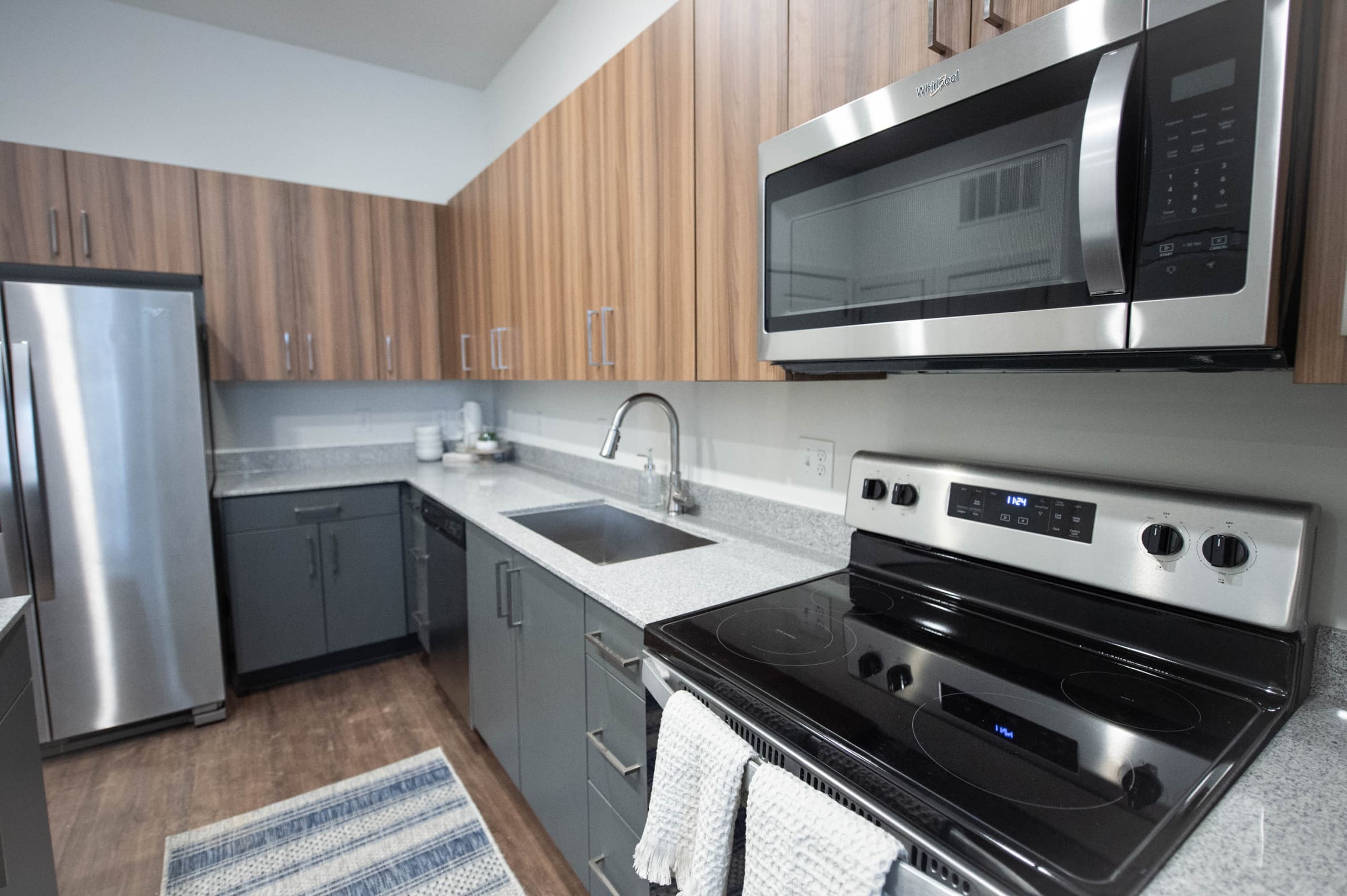 rebeccawardphoto encore model 8 scaled